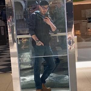 Meet your Posher, Jeremy